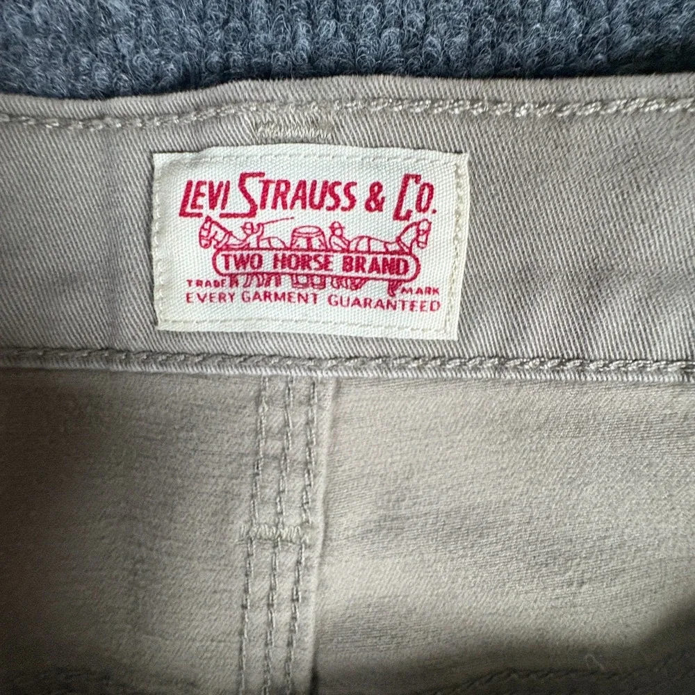 Levis casual two questions